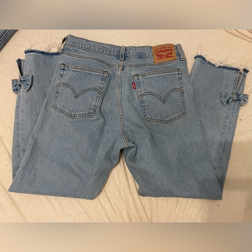 Vintage Levi’s with bow